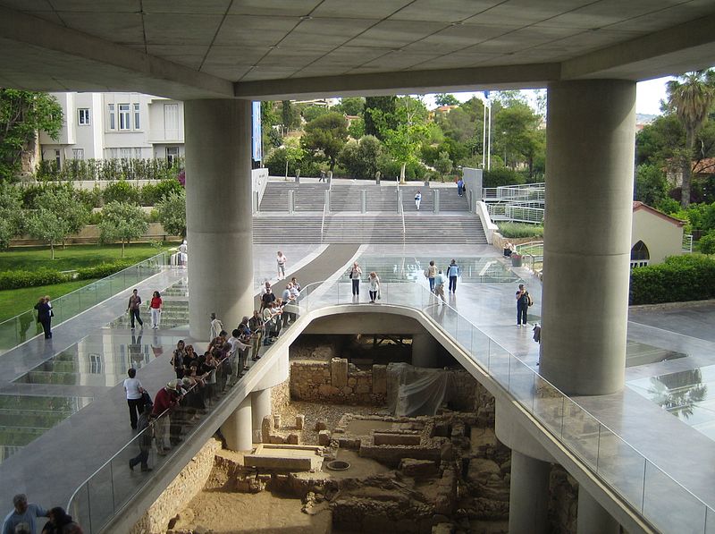 Museu da Acrópole
Imagem via Wikimedia