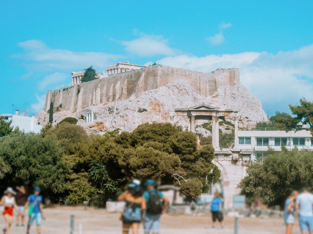 Do templo se tem uma vista privilégiada da Acrópole