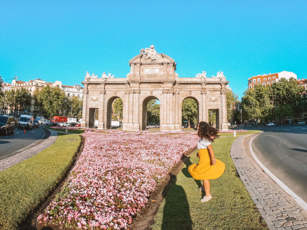  Puerta de Alcalá de Madri